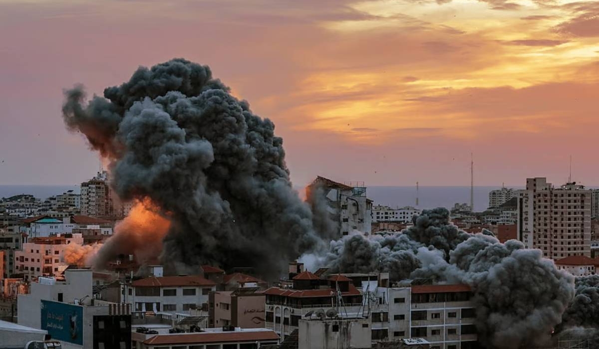 Five Palestinians Killed, Dozens Injured or Missing After Building Collapse in Gaza